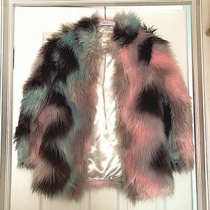 Cat and Jack Girls Fauc Fur Coat size 10/12